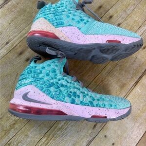 Nike LeBron 17 South Beach Light Aqua XVII‎ BQ5594 444 High Top 6Y